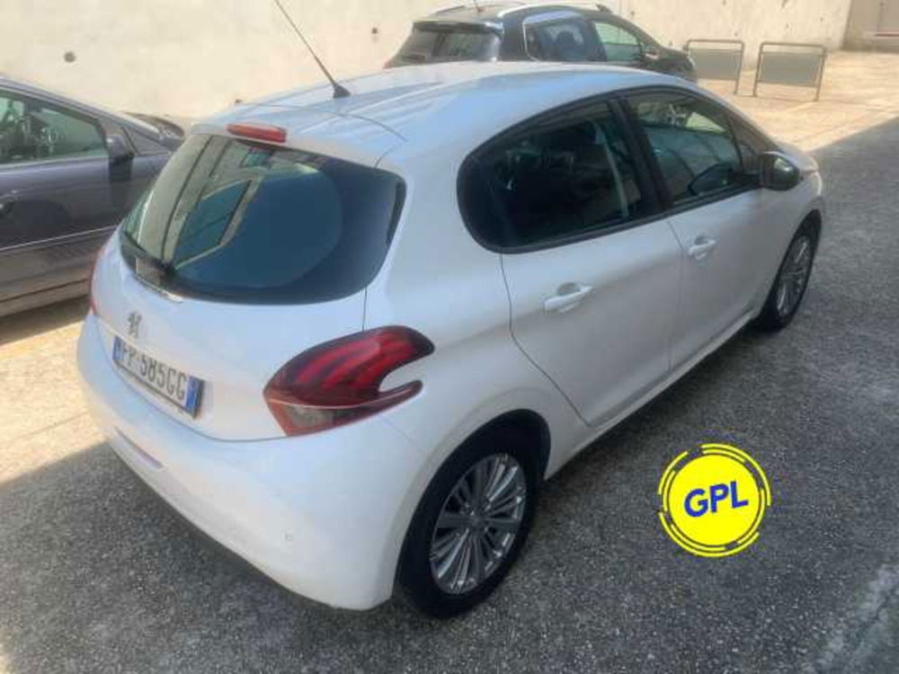 Peugeot 208 82 5p. GPL Active  del 2018 usata a Bracciano (4)