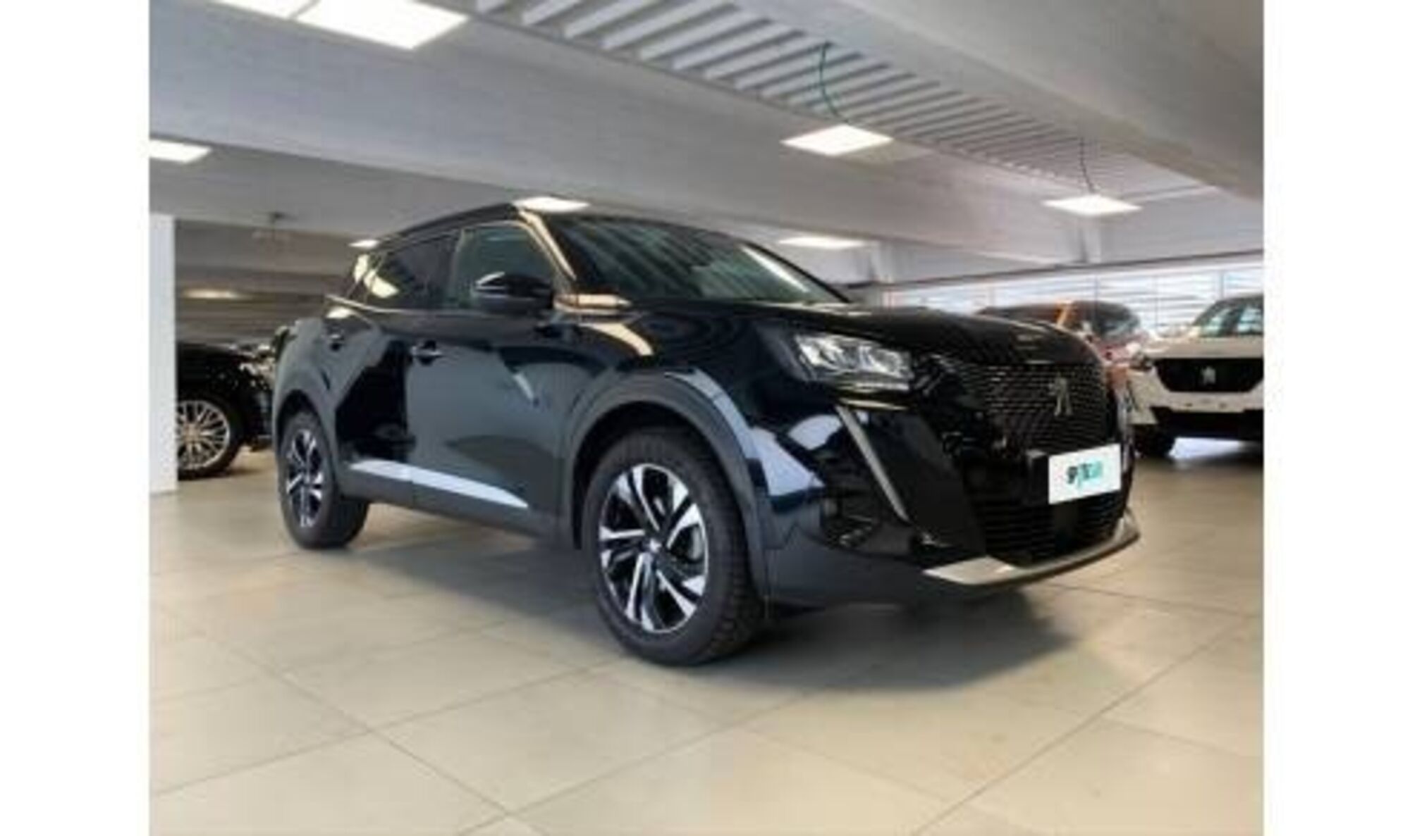 Peugeot 2008 PureTech 130 S&amp;S Allure  del 2020 usata a Rho