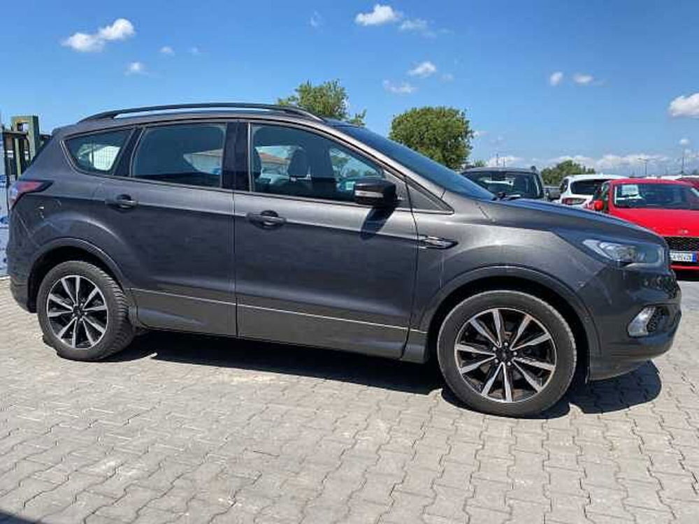 Ford Kuga usata a Firenze (12)