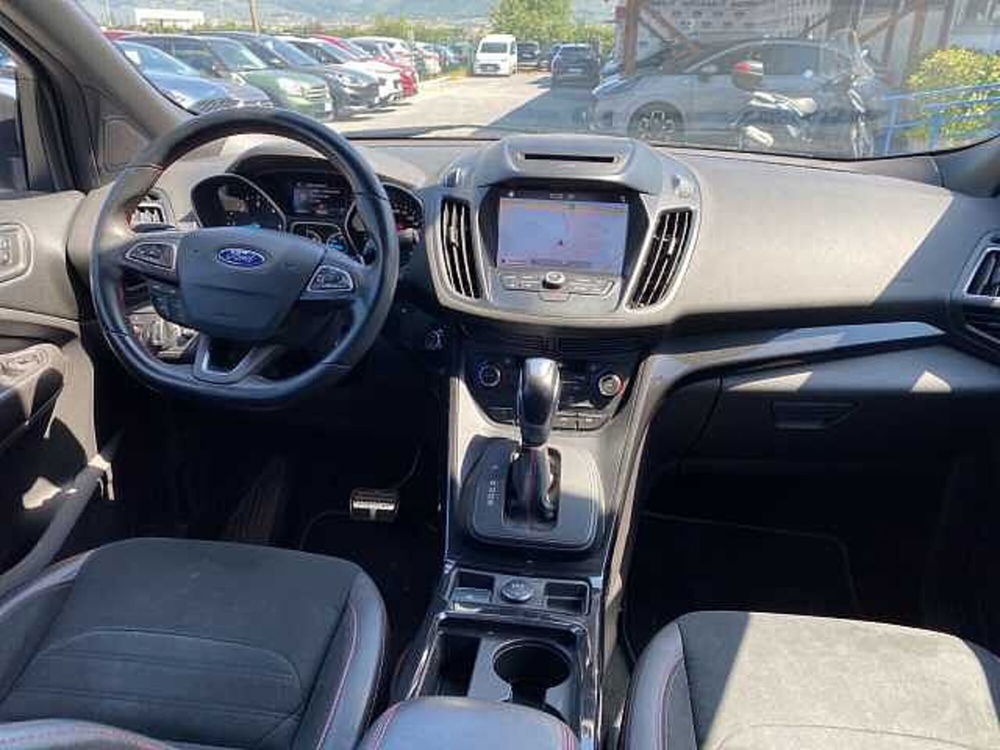 Ford Kuga 2.0 TDCI 120 CV S&S 2WD Powershift ST-Line  del 2019 usata a Firenze (5)