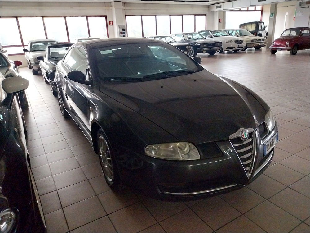 Alfa Romeo GT usata a Arezzo (2)