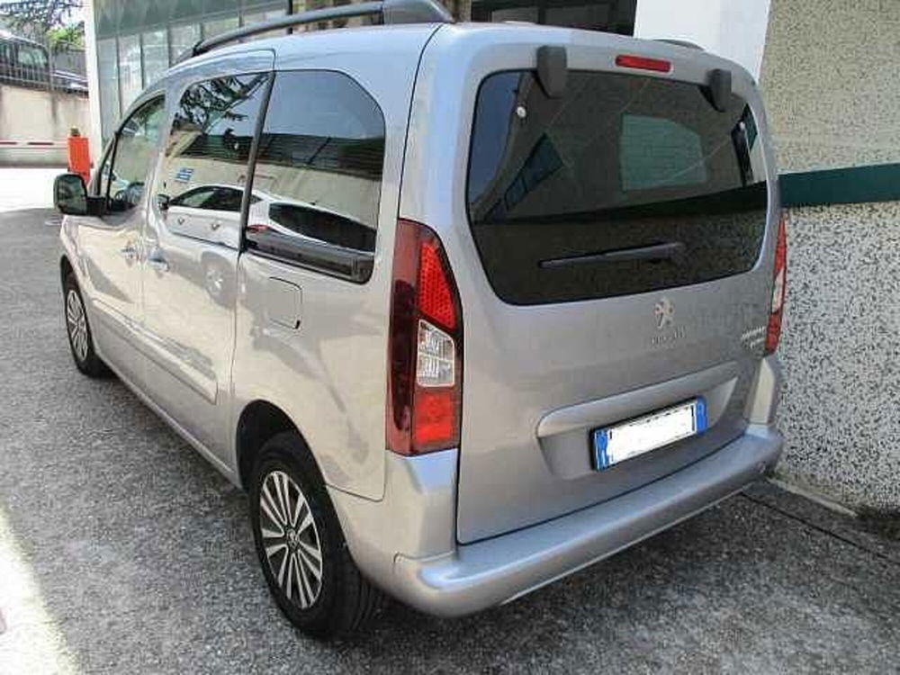 Peugeot Partner usata a Roma (18)