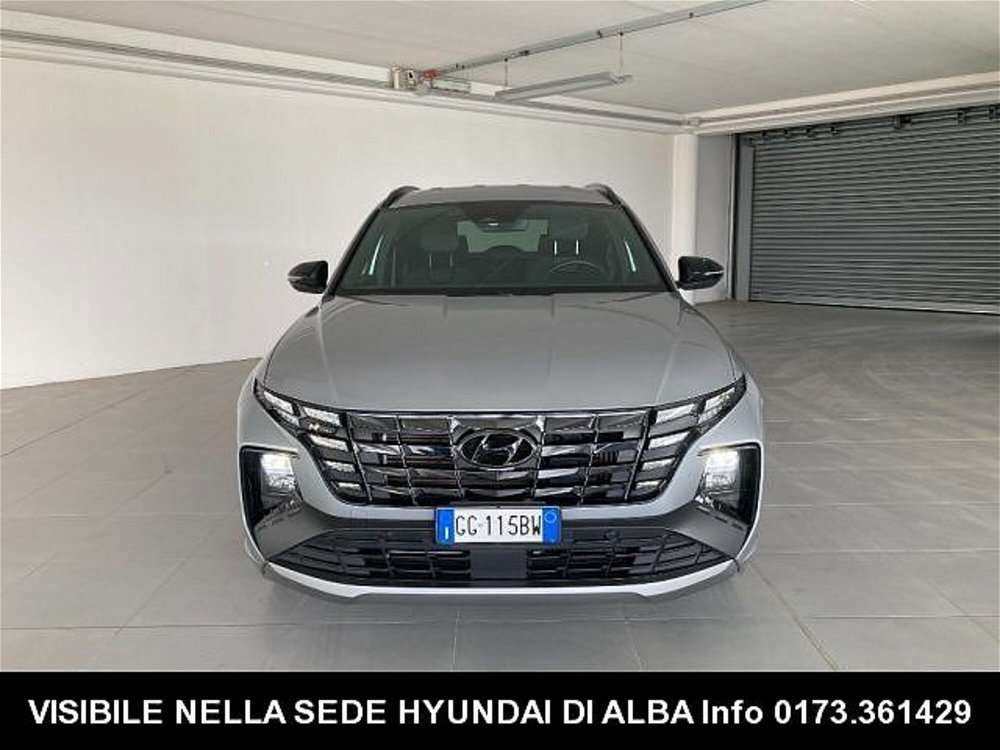 Hyundai Tucson 1.6 phev NLine 4wd auto del 2021 usata a Alba (2)