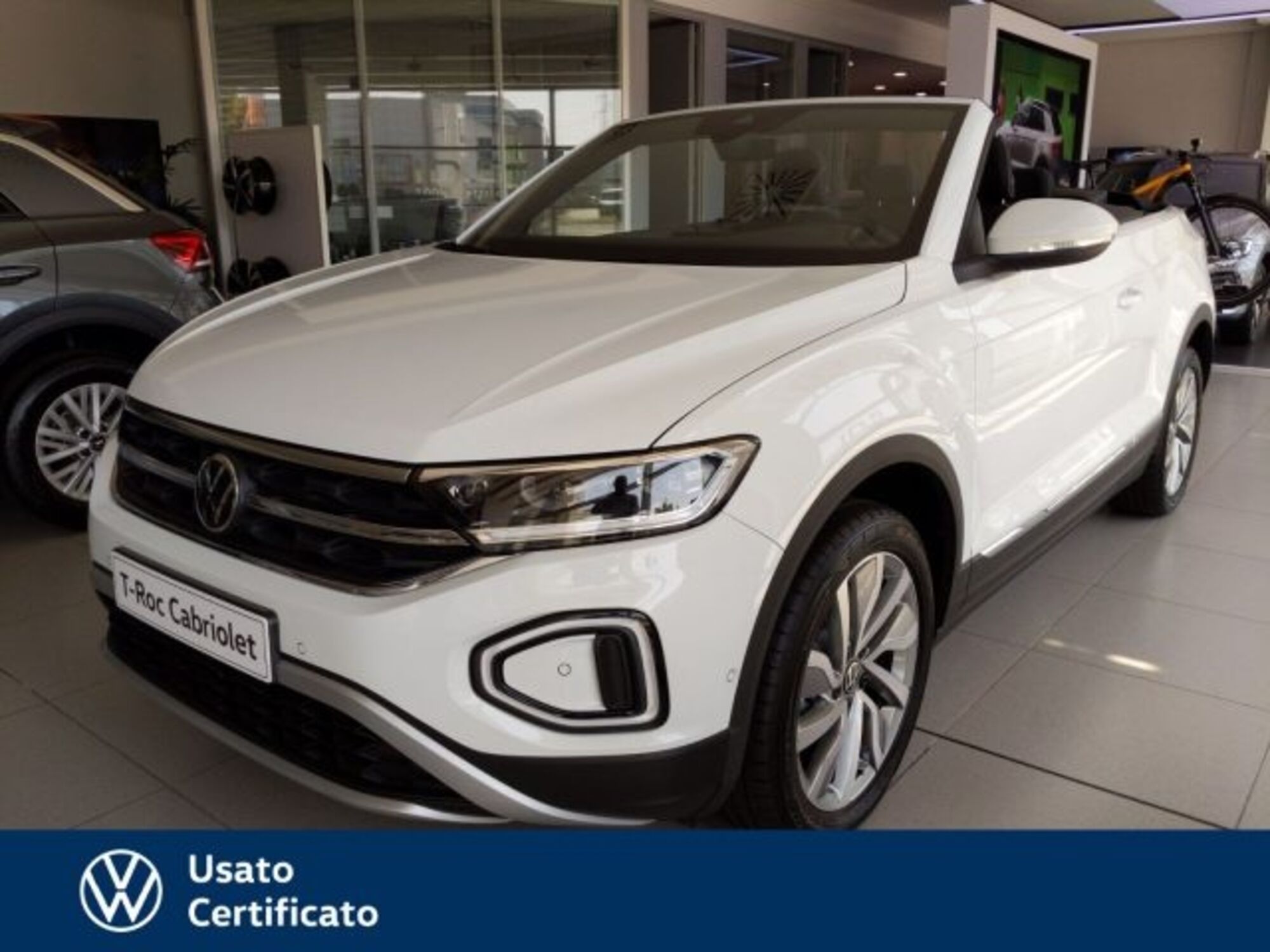 Volkswagen T-Roc Cabrio 1.0 tsi Style 115cv del 2022 usata a Arzignano