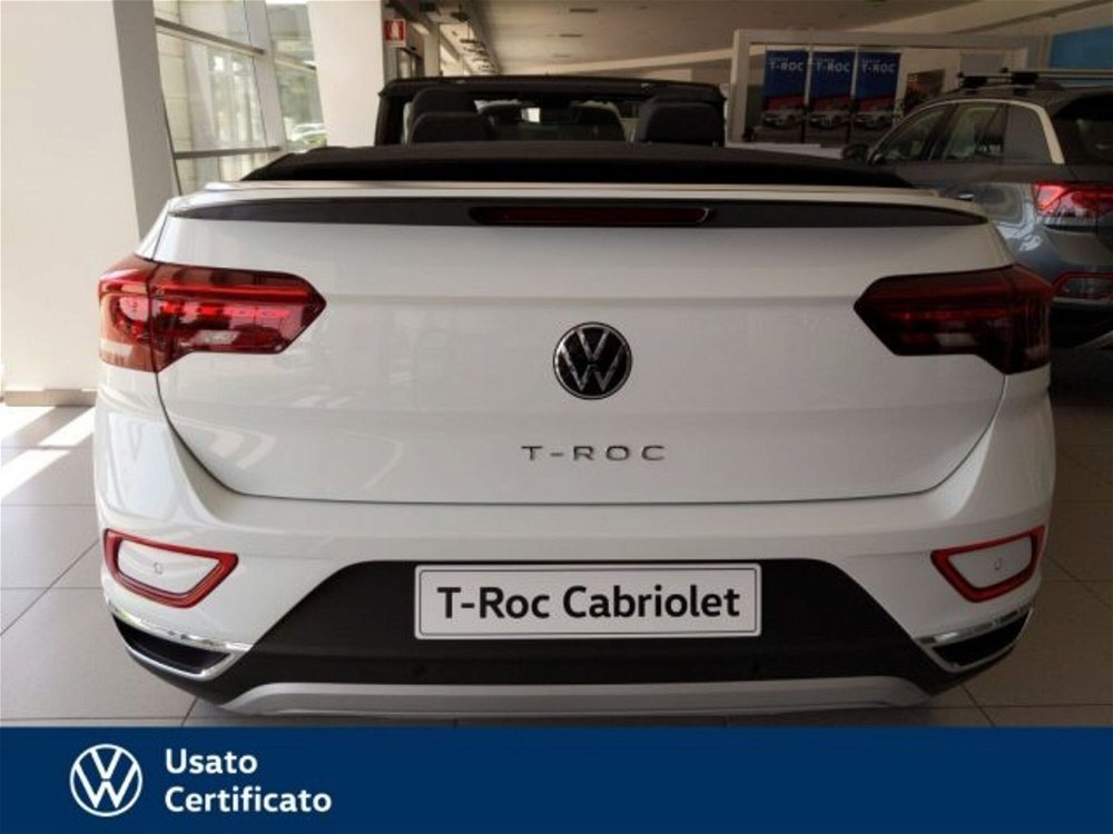 Volkswagen T-Roc Cabrio 1.0 tsi Style 115cv del 2022 usata a Arzignano (3)