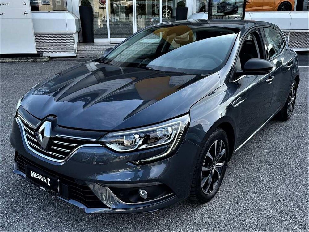 Renault Clio dCi 8V 110CV Start&Stop 5 porte Duel2  del 2019 usata a Monza
