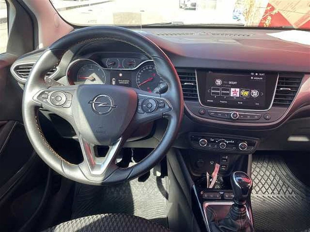 Opel Crossland X 1.5 ECOTEC D 102 CV Start&Stop Ultimate  del 2018 usata a Sestu (5)