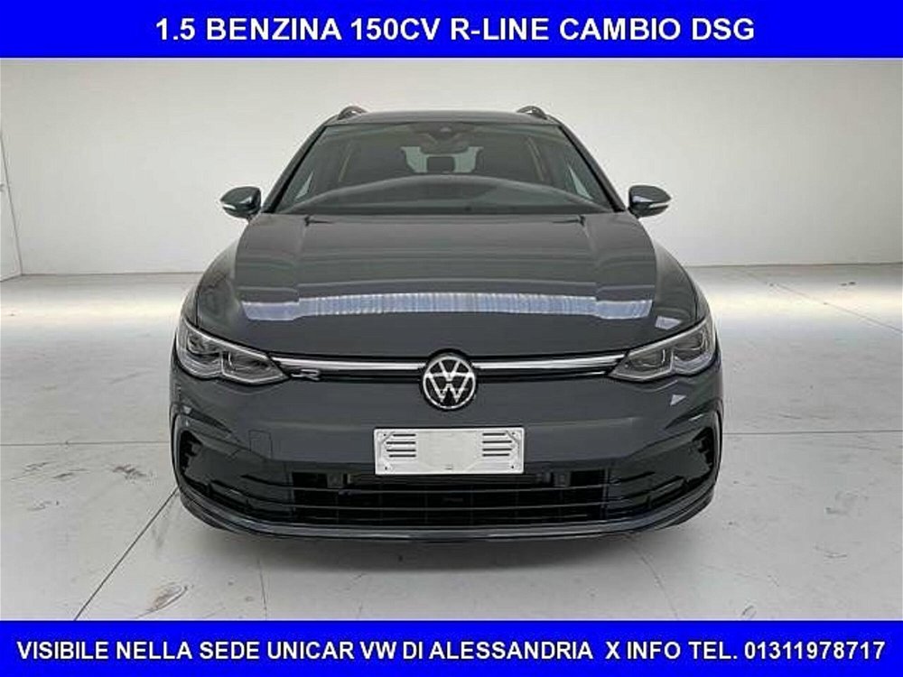 Volkswagen Golf Variant 1.5 etsi R-Line 150cv dsg nuova a Alba (2)