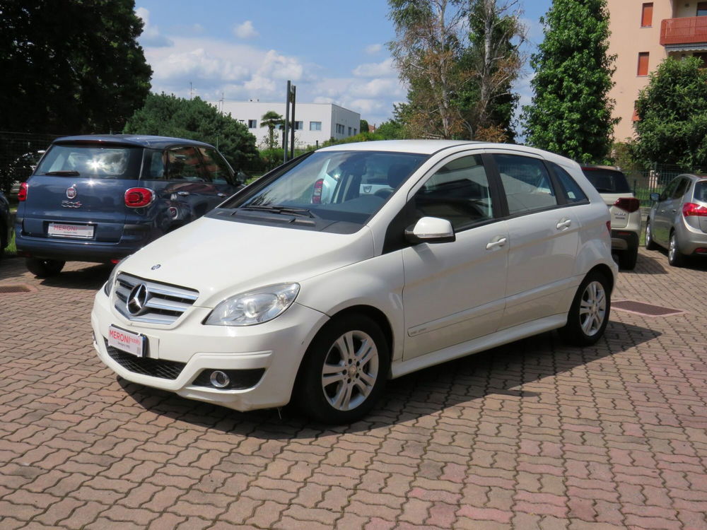 Mercedes-Benz Classe B 180 CDI Executive  del 2010 usata a Seregno (2)