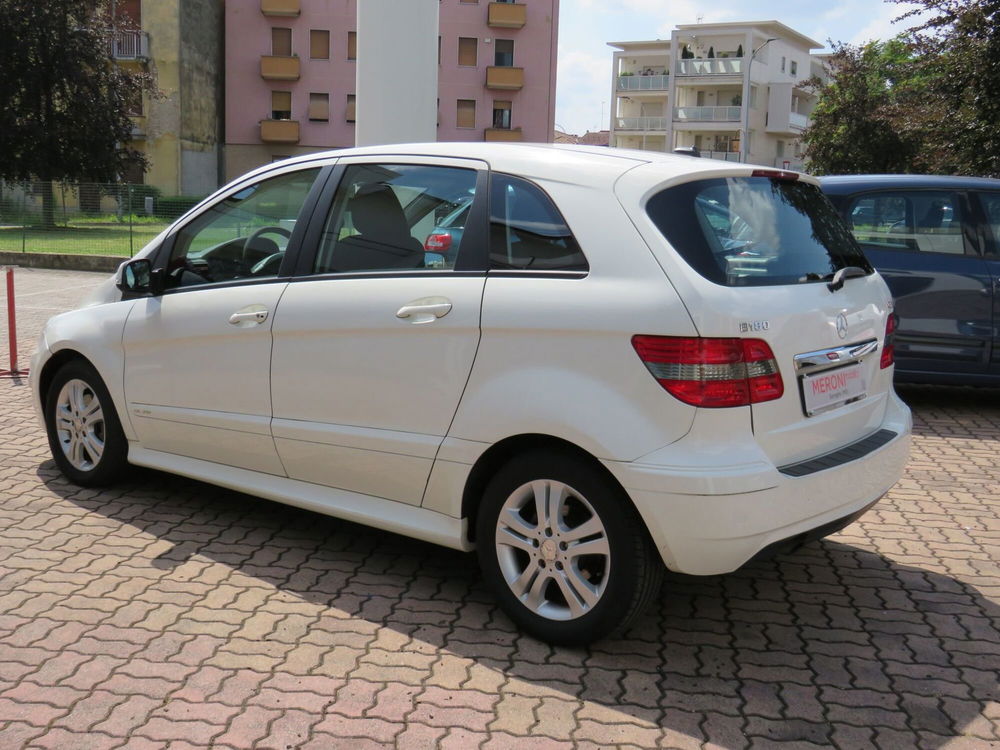 Mercedes-Benz Classe B 180 CDI Executive  del 2010 usata a Seregno (3)