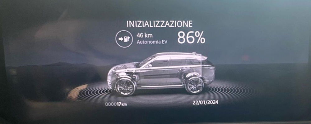 Land Rover Range Rover Velar nuova a Pisa (13)