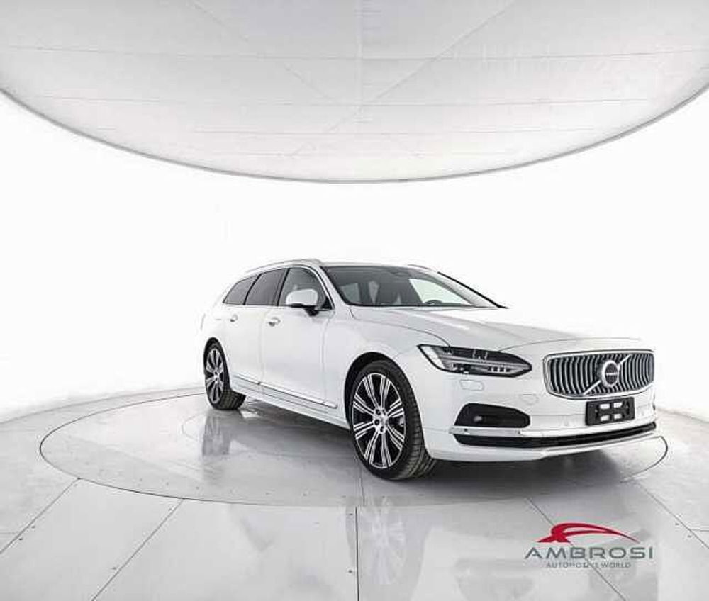 Volvo V90 nuova a Viterbo (2)