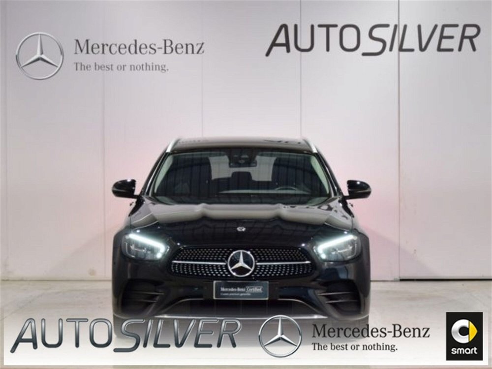 Mercedes-Benz Classe E Station Wagon 300 de Auto Plug in hybrid Premium del 2022 usata a Verona (3)