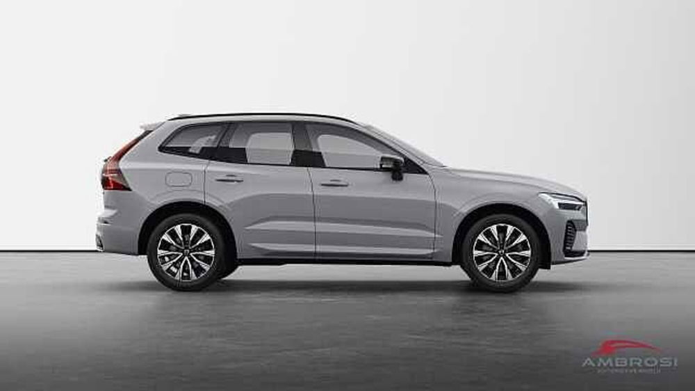 Volvo XC60 nuova a Viterbo (2)