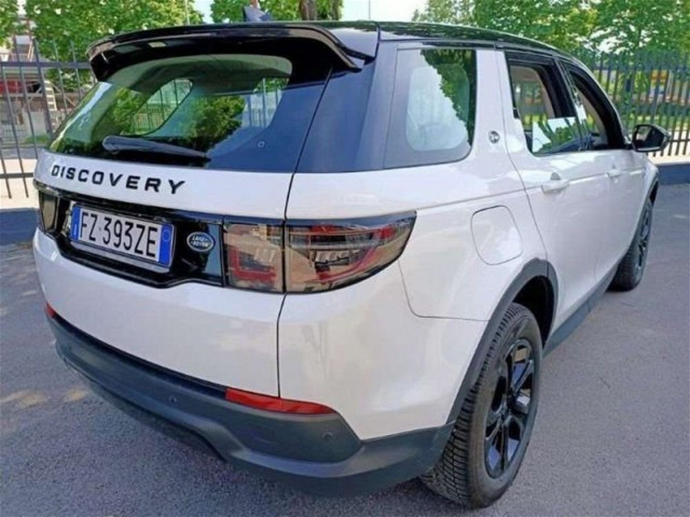 Land Rover Discovery Sport 2.0D I4-L.Flw 150 CV AWD Auto R-Dynamic S del 2020 usata a Empoli (3)