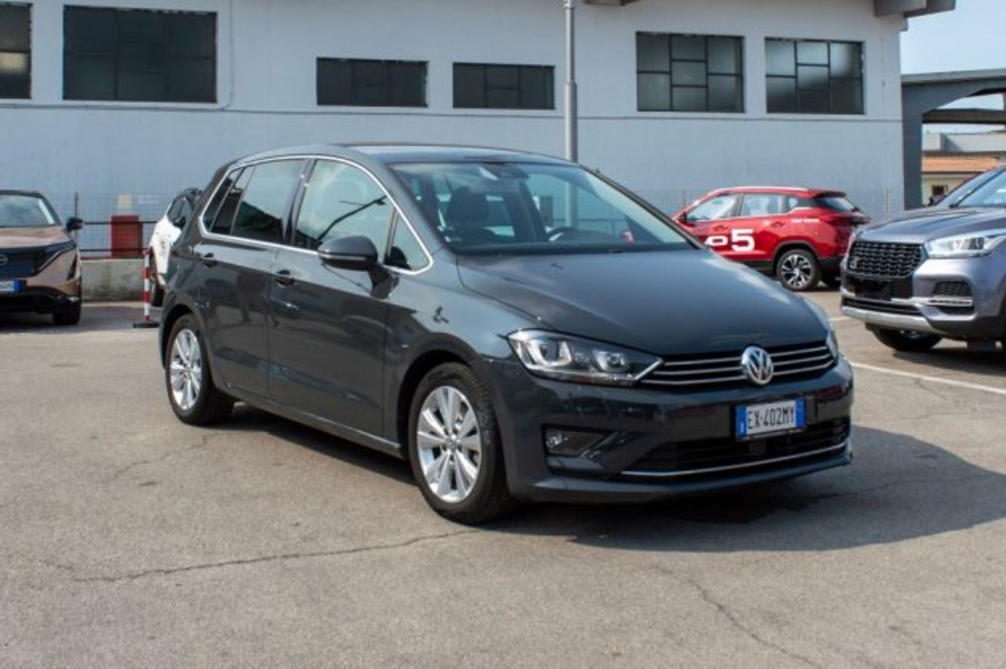 Volkswagen Golf Sportsvan 2.0 TDI DSG Executive BMT  del 2014 usata a Fondi