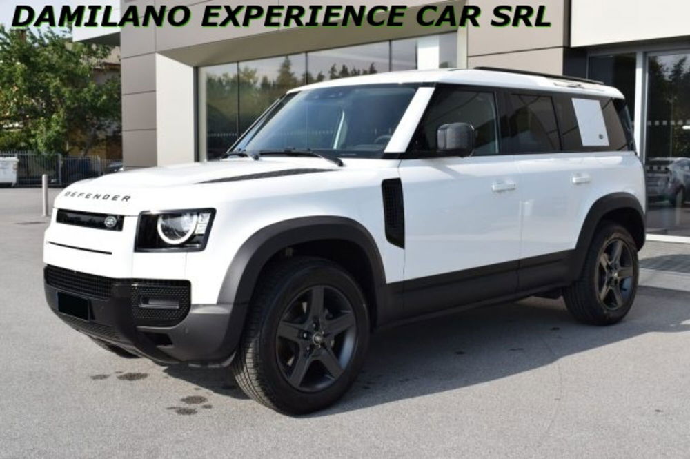 Land Rover Defender 110 3.0D I6 200 CV AWD Auto S  del 2021 usata a Cuneo