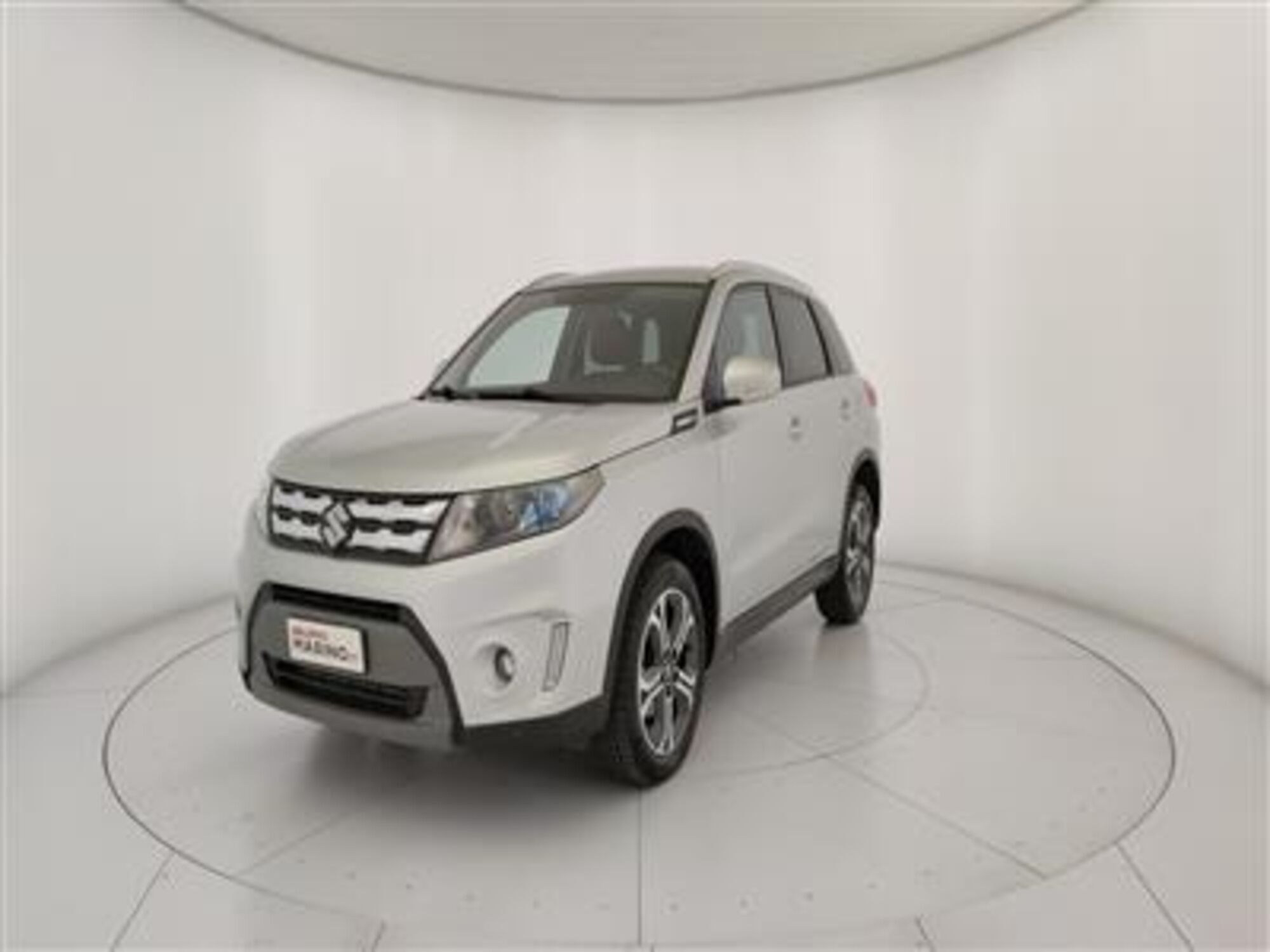 Suzuki Vitara 1.6 DDiS V-Top del 2015 usata a Bari