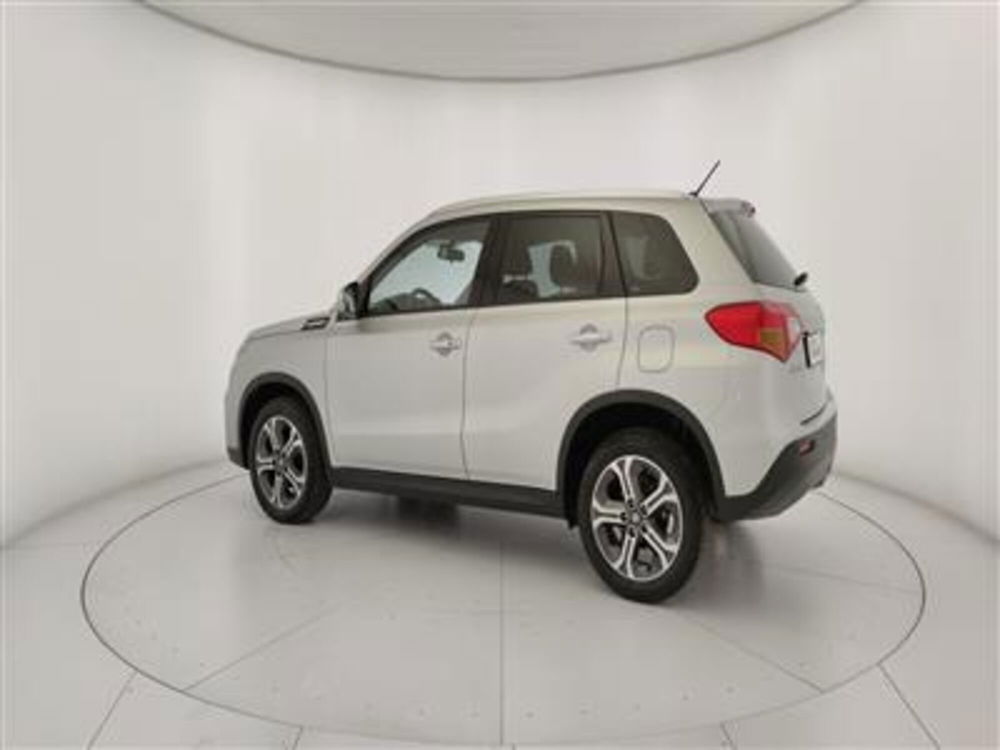 Suzuki Vitara 1.6 DDiS V-Top del 2015 usata a Bari (4)