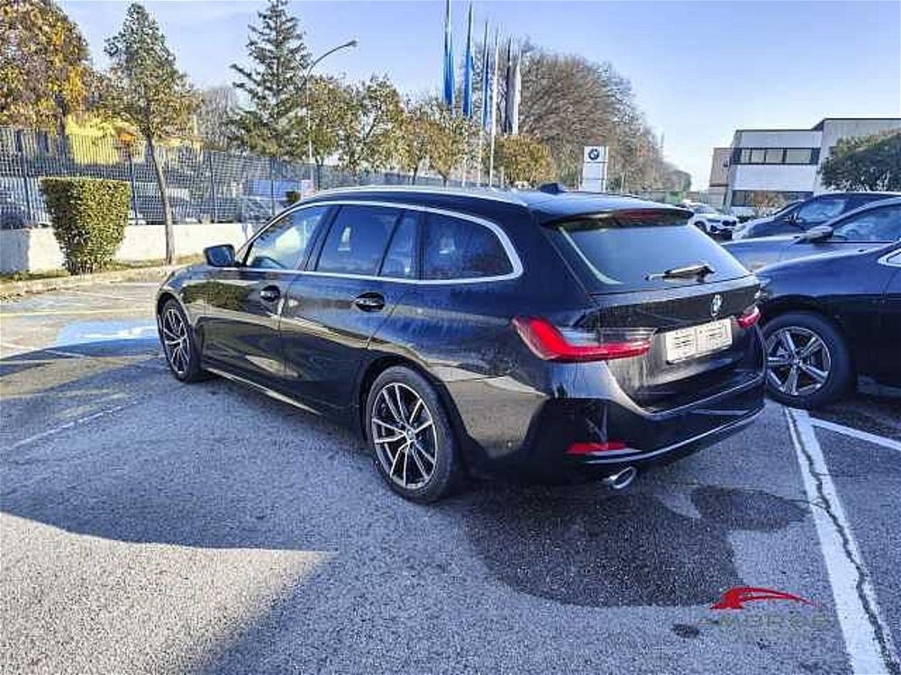 BMW Serie 3 Touring 320i  nuova a Viterbo (4)