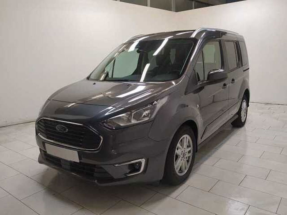 Ford Tourneo Connect 1.5 TDCi 120 CV Titanium  del 2020 usata a Cuneo