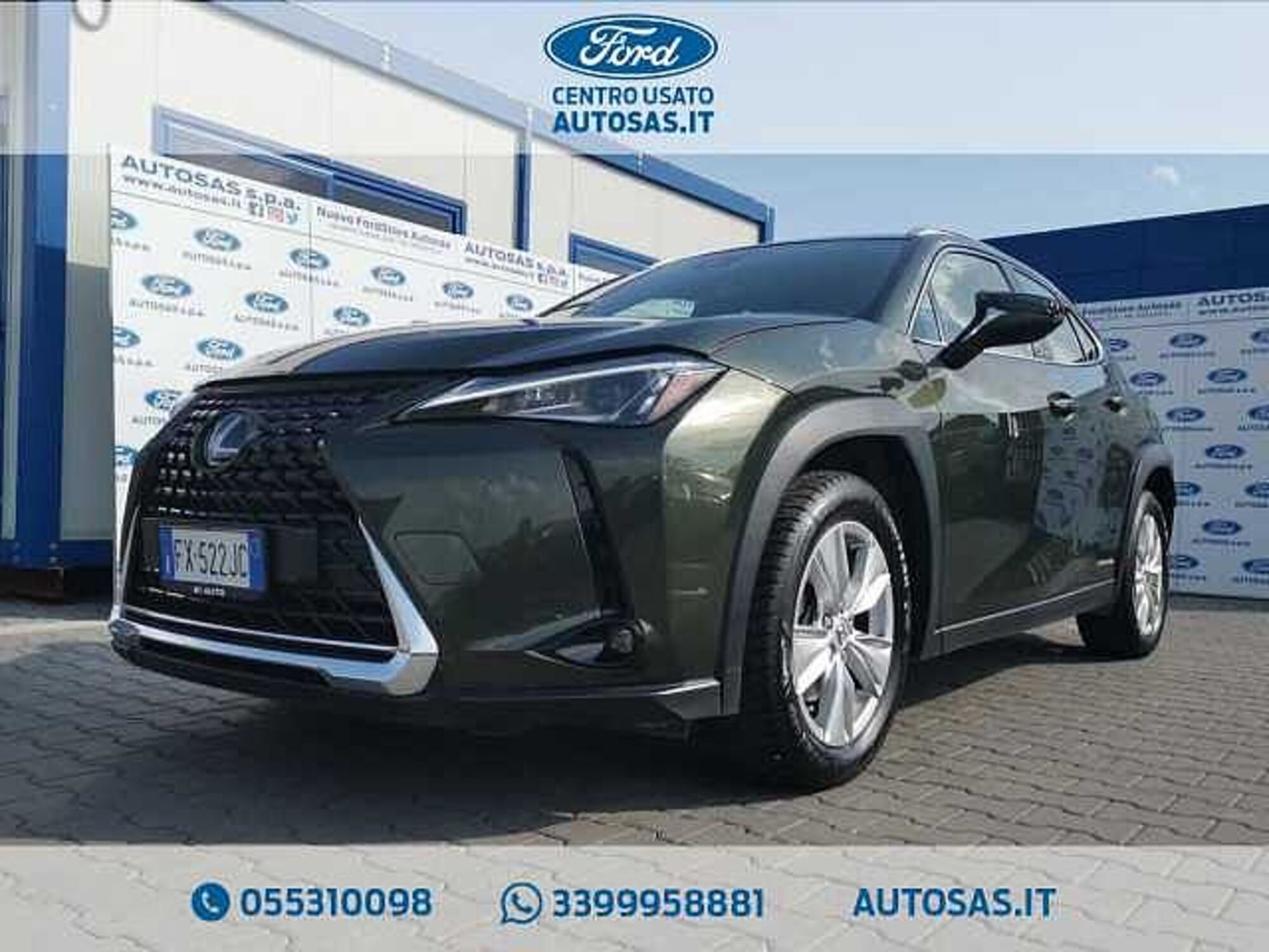 Lexus UX Hybrid 4WD Executive  del 2019 usata a Firenze