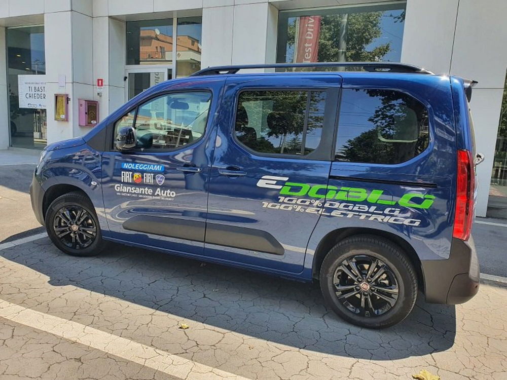 Fiat e-Doblò usata a Chieti (14)