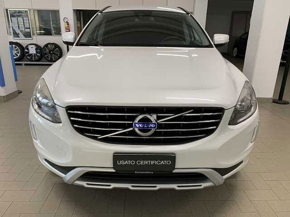 Volvo XC60 usata a Macerata (6)