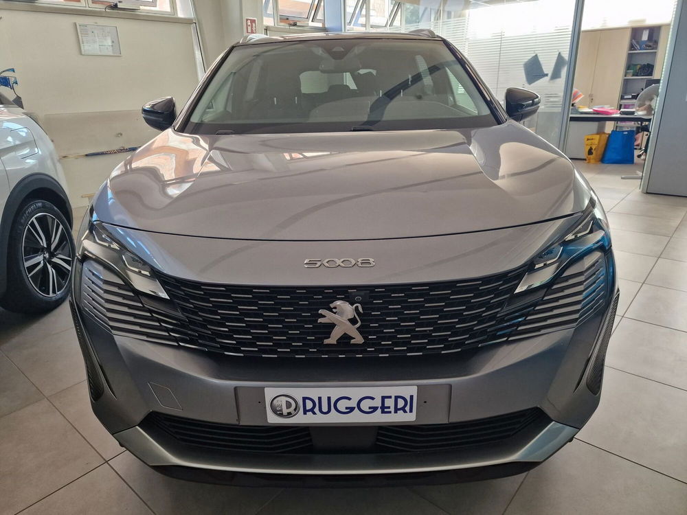 Peugeot 5008 BlueHDi 130 S&S EAT8 Allure Pack  del 2021 usata a Rimini (2)