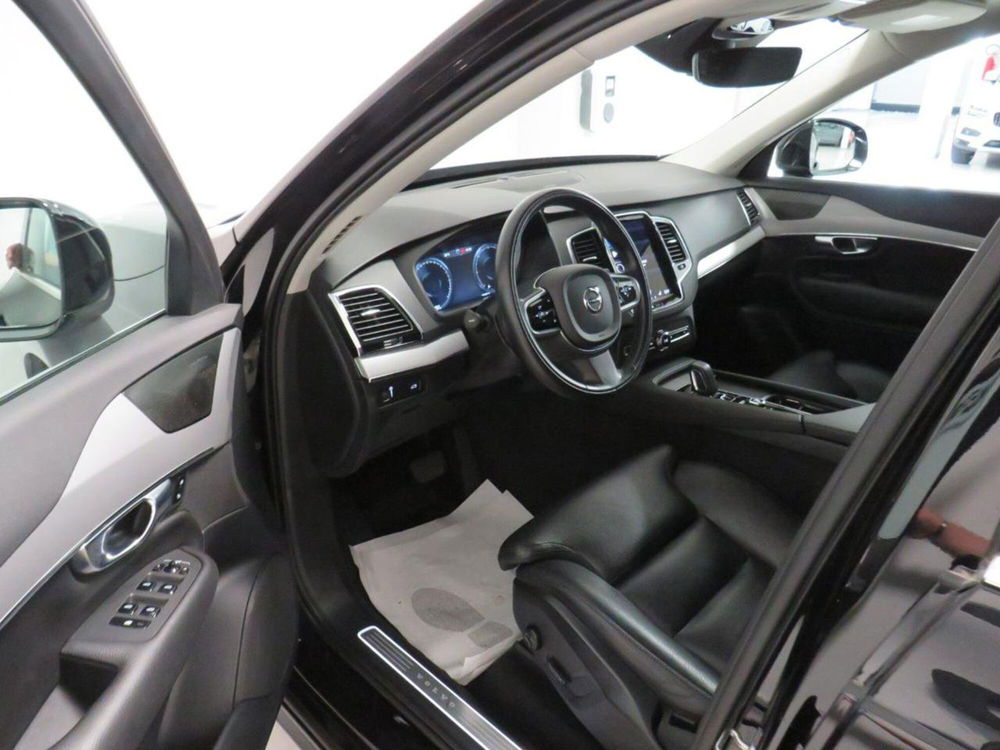 Volvo XC90 usata a Como (8)