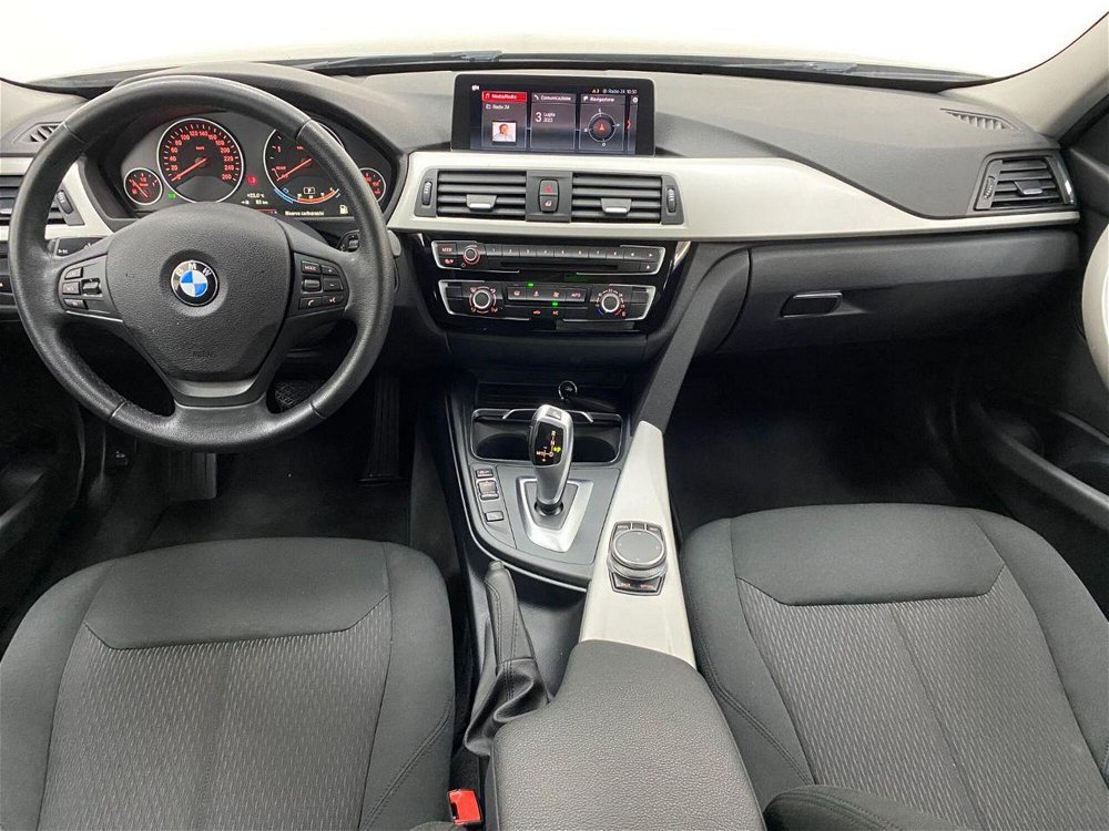 BMW Serie 3 Touring 318d  Business Advantage aut.  del 2019 usata a Lurate Caccivio (4)