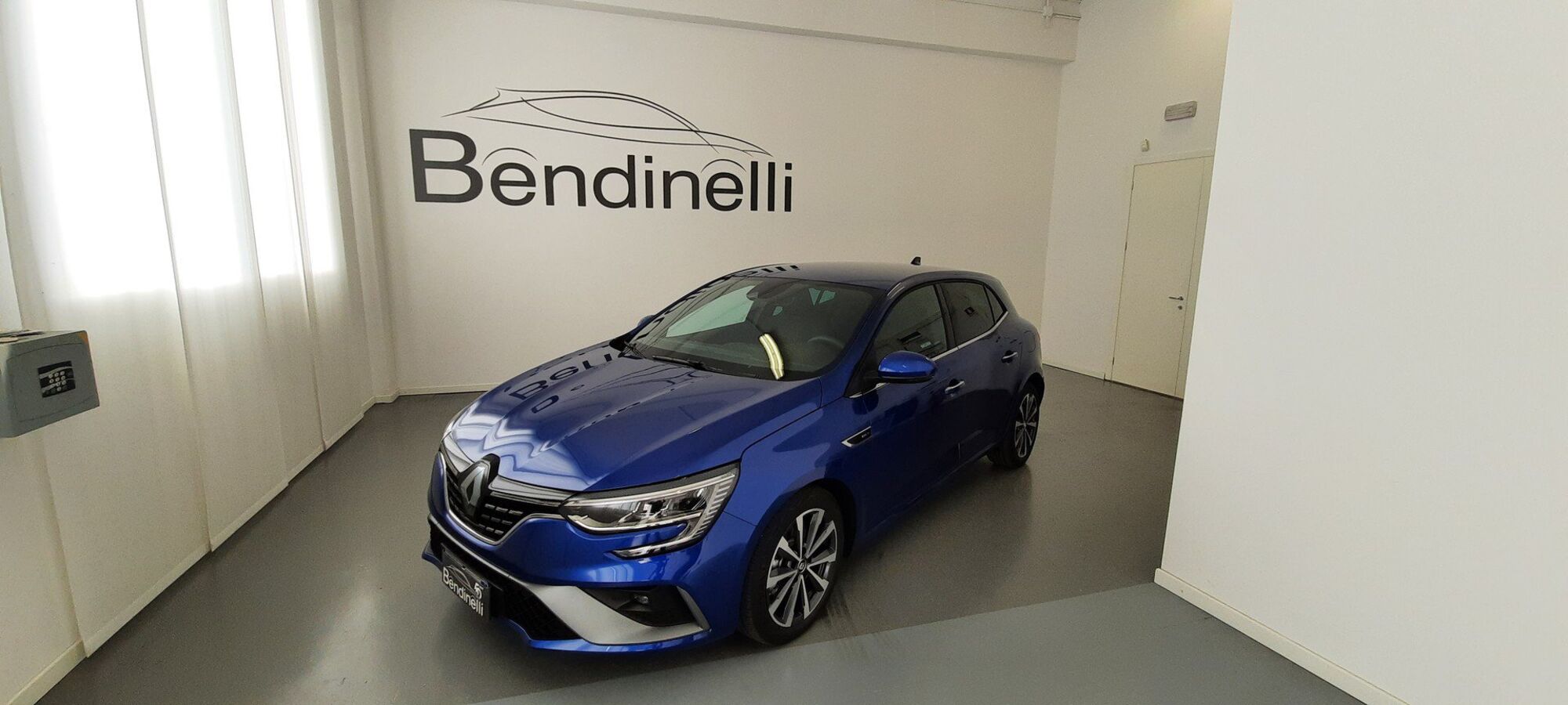 Renault M&eacute;gane Plug-in Hybrid E-TECH 160 R.S. Line del 2021 usata a Verona