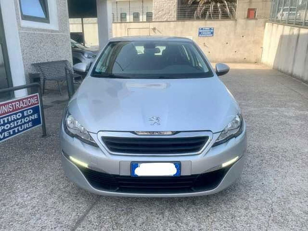 Peugeot 308 usata a Roma (2)