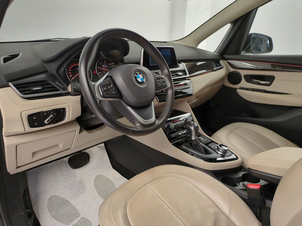 BMW Serie 2 Active Tourer usata a Avellino (16)