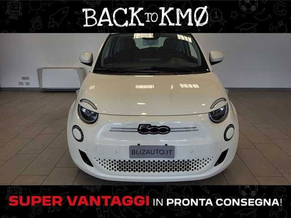 Fiat 500e Cabrio nuova a Udine (8)