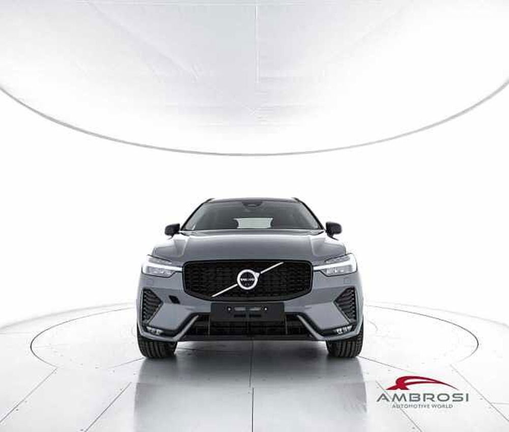 Volvo XC60 nuova a Viterbo (5)