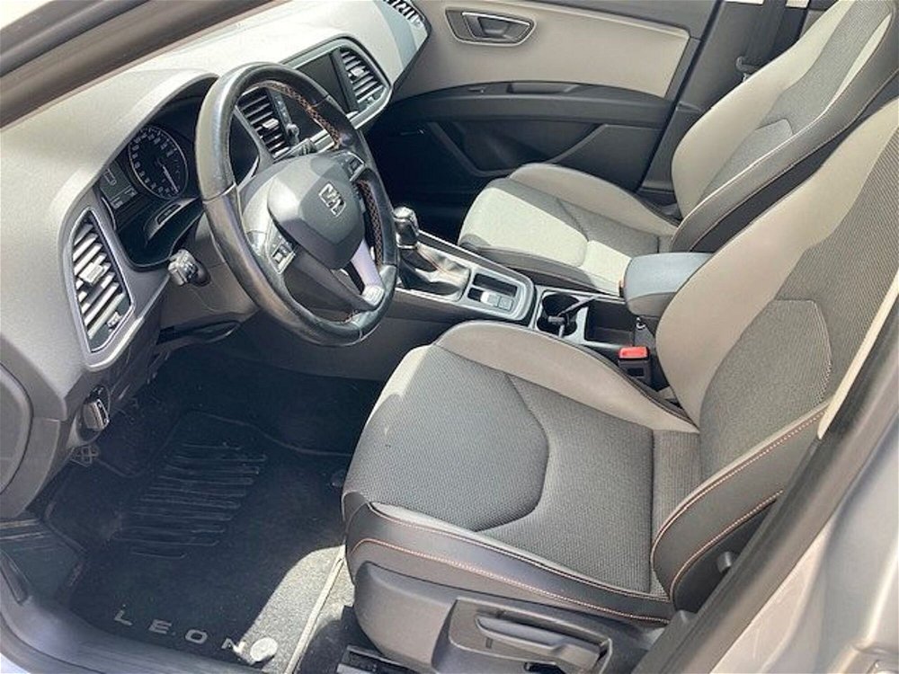 SEAT Leon ST 2.0 TDI 150 CV 4DRIVE X-PERIENCE  del 2018 usata a Viterbo (5)