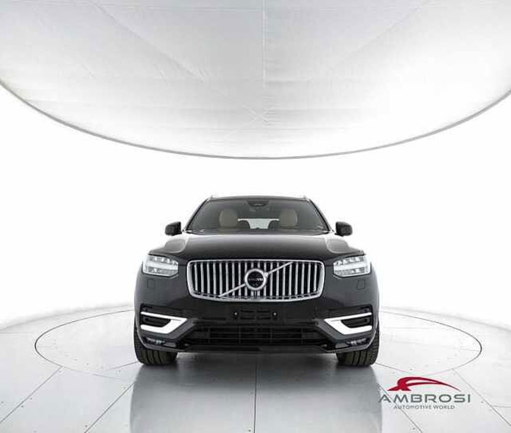 Volvo XC90 nuova a Viterbo (5)