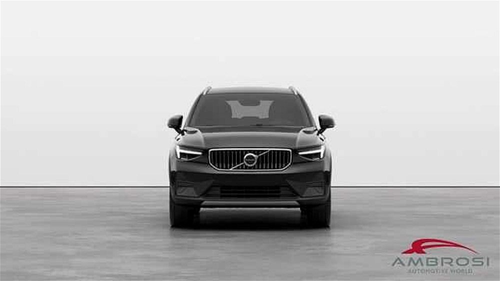 Volvo XC40 T4 Recharge Plug-in Hybrid automatico Essential nuova a Corciano (4)