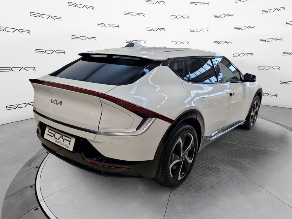 Kia EV6 77,4 kWh Air Special Edition rwd nuova a Livorno (5)