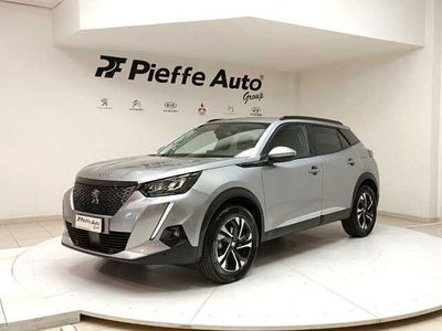 Peugeot 2008 PureTech 130 S&amp;S Allure  del 2020 usata a Teramo