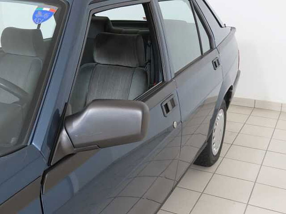 Alfa Romeo 75 1.6 IE  del 1991 usata a Busto Arsizio (3)