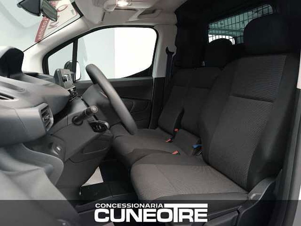 Peugeot Partner Furgone nuova a Cuneo (4)