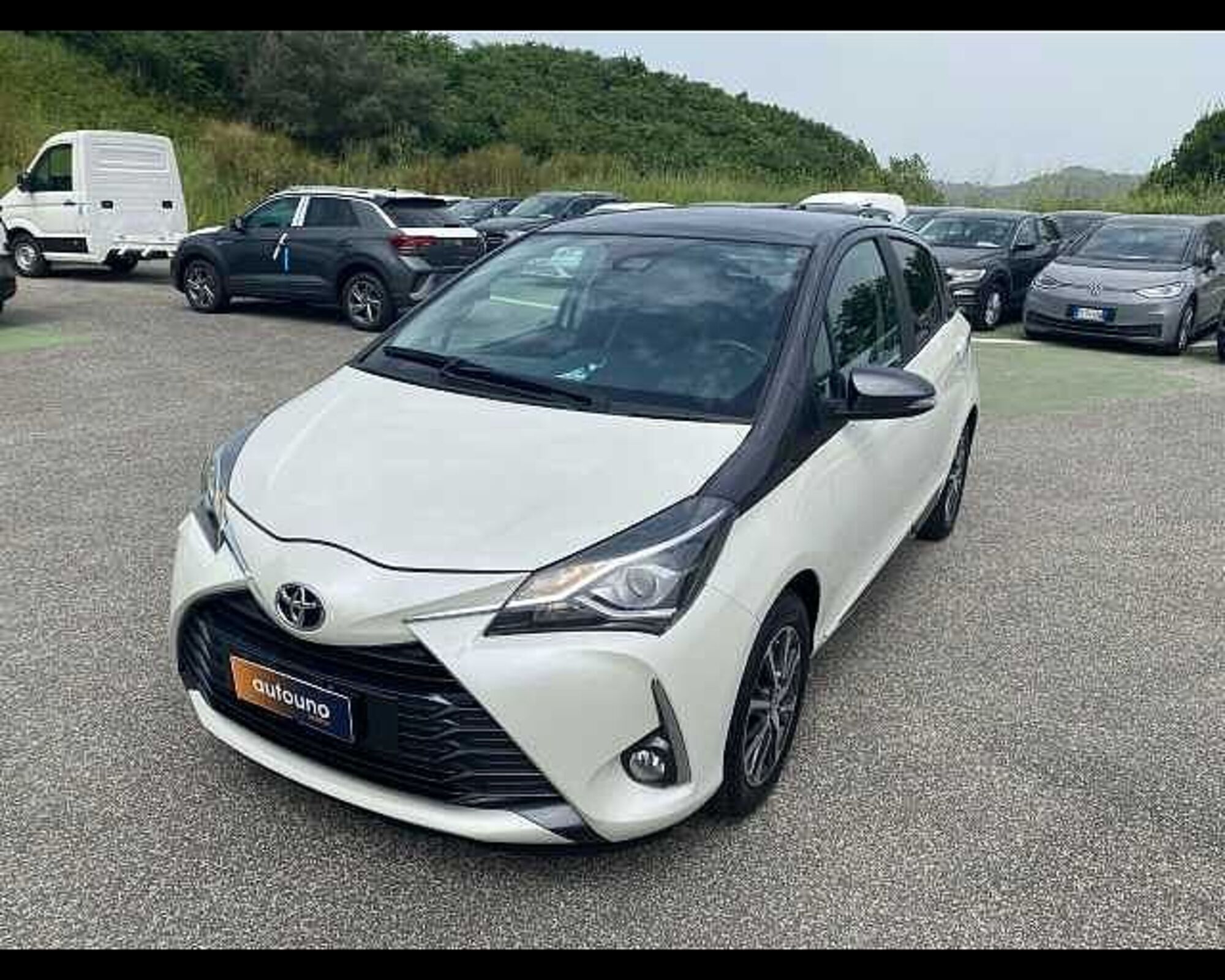 Toyota Yaris 1.0 5 porte Lounge  del 2019 usata a Pozzuoli