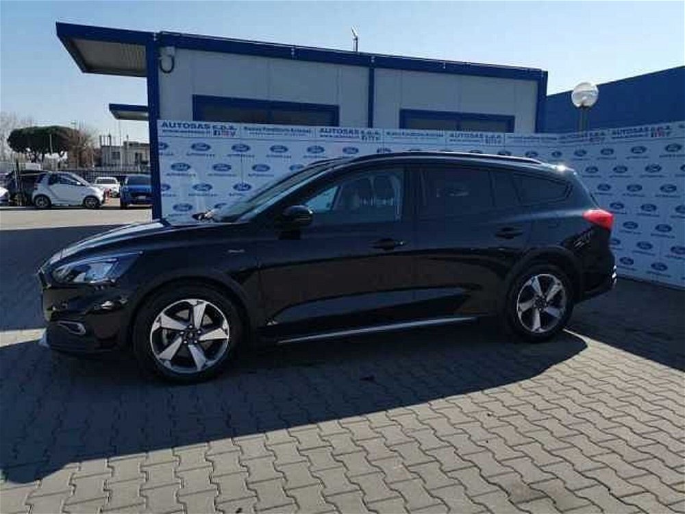 Ford Focus Station Wagon 1.0 EcoBoost 125 CV SW Active  del 2019 usata a Firenze (3)
