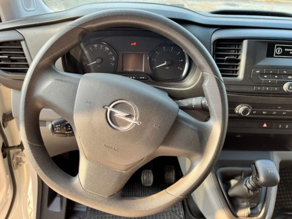 Opel Vivaro usata a Bergamo (9)