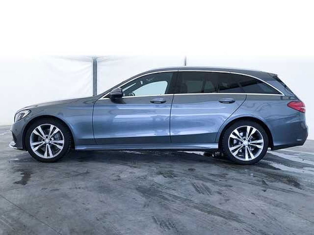 Mercedes-Benz Classe C Station Wagon 250 d 4Matic Automatic Premium  del 2016 usata a Rende (5)