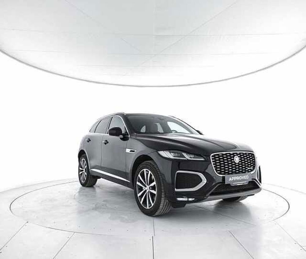 Jaguar F-Pace usata a Viterbo (10)