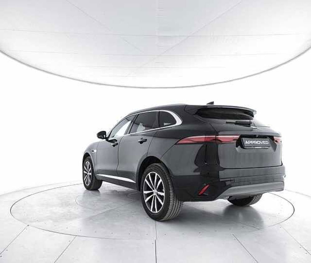 Jaguar F-Pace usata a Viterbo (11)