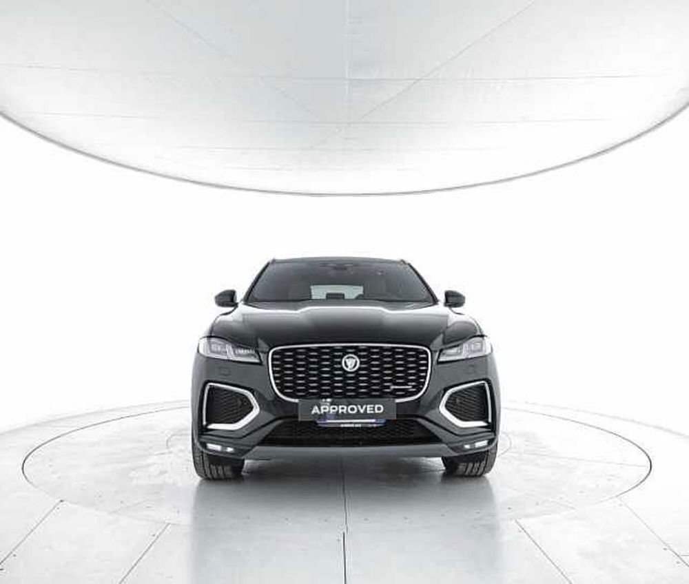 Jaguar F-Pace usata a Viterbo (8)